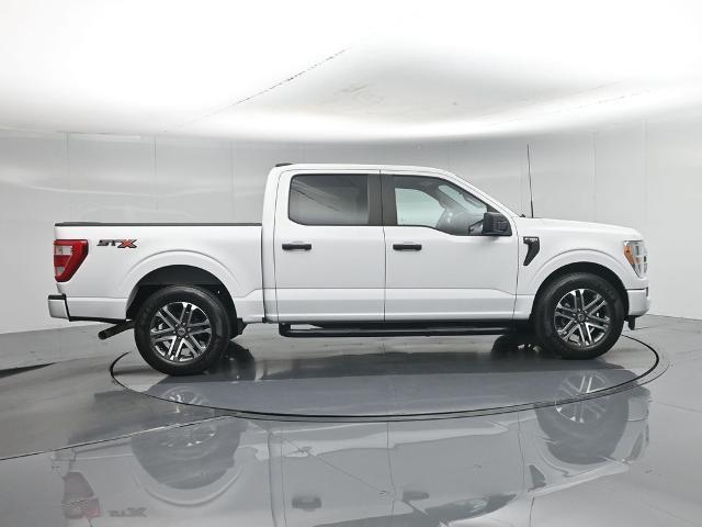 2021 Ford F-150 - $31,985