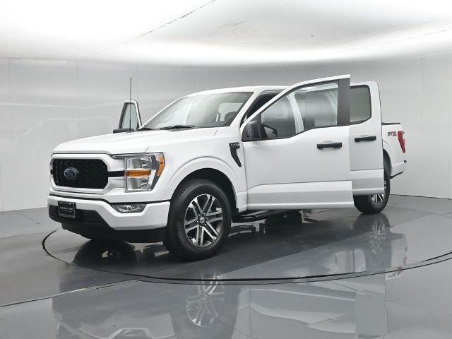 2021 Ford F-150 - $31,985