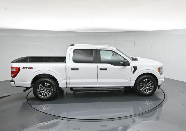 2021 Ford F-150 - $31,985
