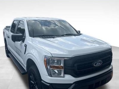 2022 Ford F-150 4X2 XL 4DR Supercrew 5.5 FT. SB