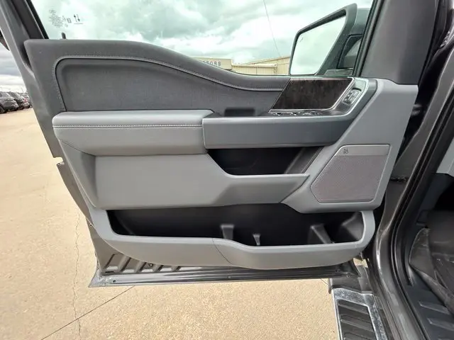 2023 Ford F-150 - $35,980