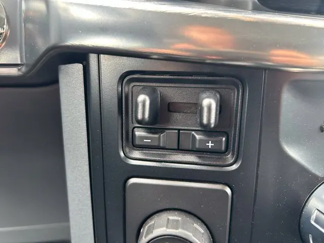 2023 Ford F-150 - $35,980