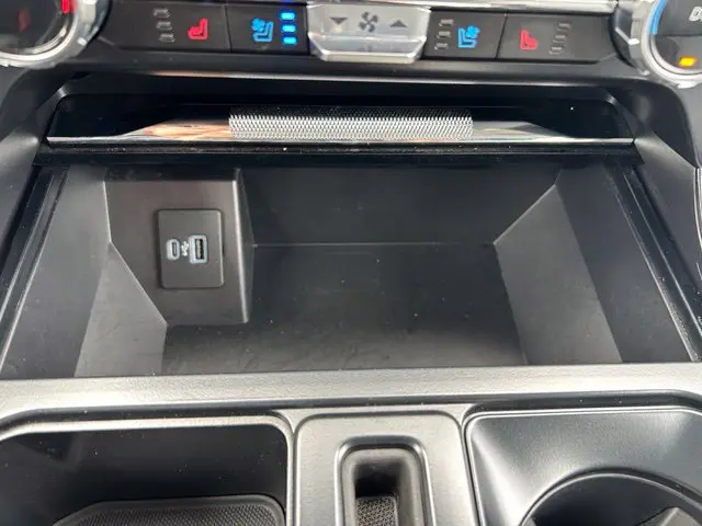 2023 Ford F-150 - $35,980