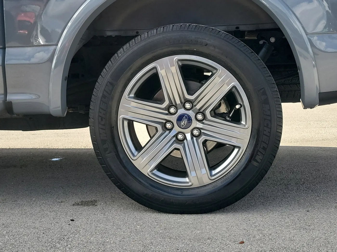 2019 Ford F-150 - $25,990