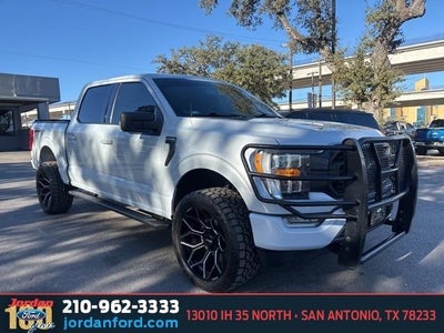 2022 Ford F-150 4X2 XL 4DR Supercrew 5.5 FT. SB