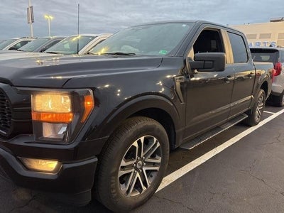 2023 Ford F-150 4X2 XL 4DR Supercrew 5.5 FT. SB