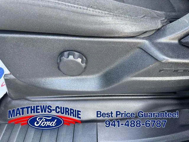 2023 Ford F-150 - $29,700