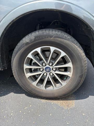 2020 Ford F-150 - $25,000