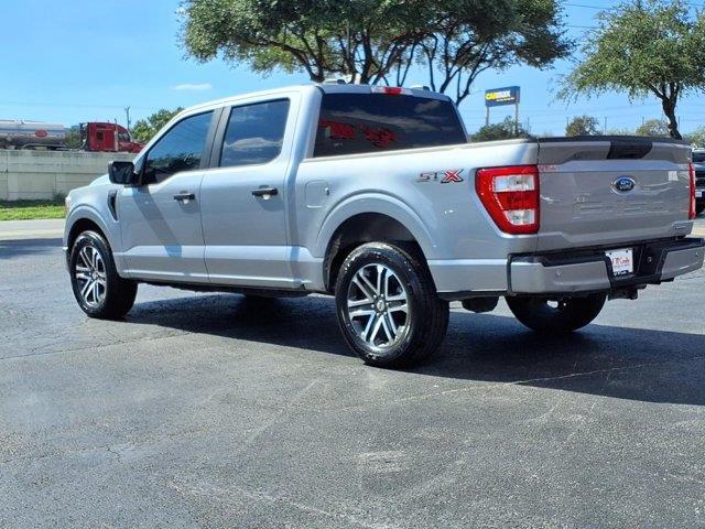 2022 Ford F-150 - $26,995
