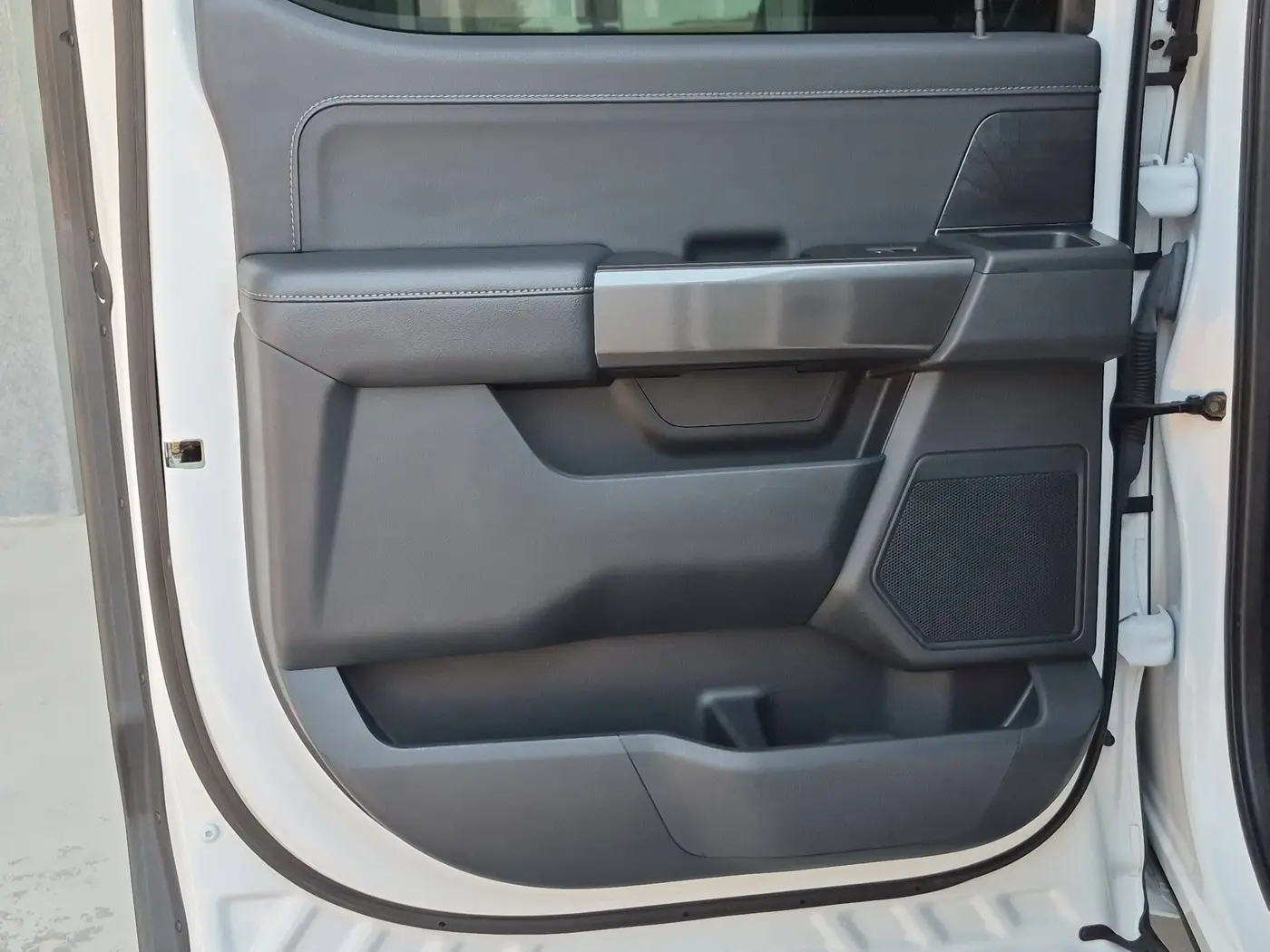 2021 Ford F-150 - $29,865