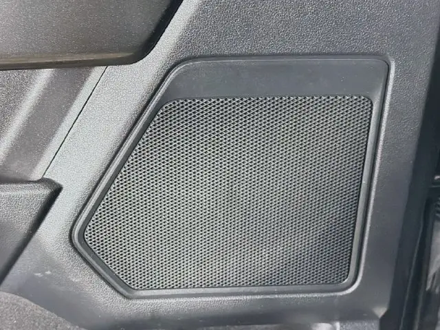 2023 Ford F-150 - $28,000