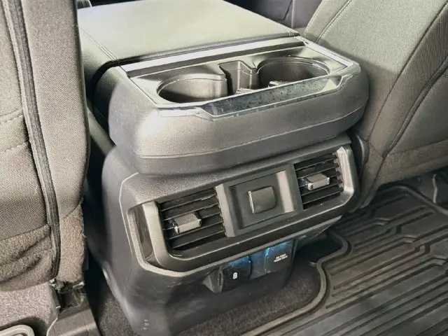 2023 Ford F-150 - $28,000