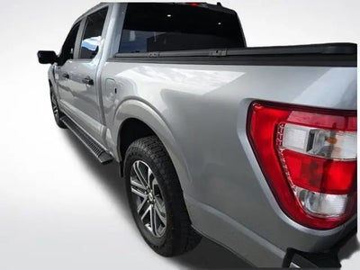 2021 Ford F-150 4X2 XL 4DR Supercrew 5.5 FT. SB