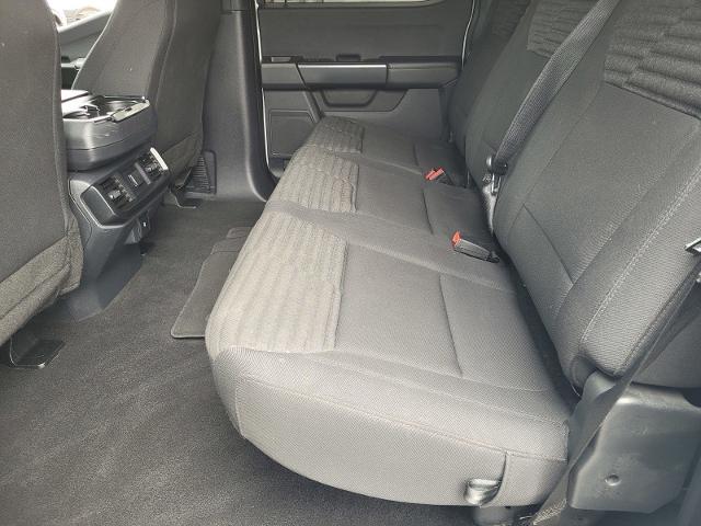 2023 Ford F-150 - $33,900