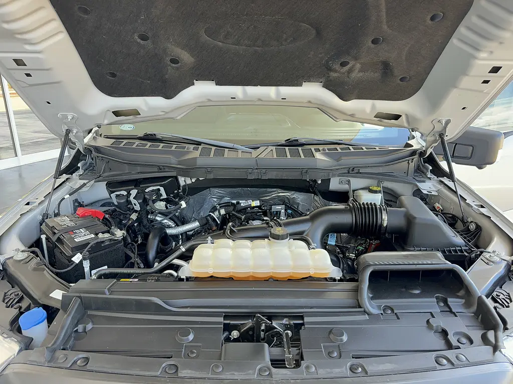2023 Ford F-150 - $43,995