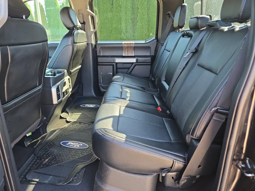 2020 Ford F-150 - $31,995