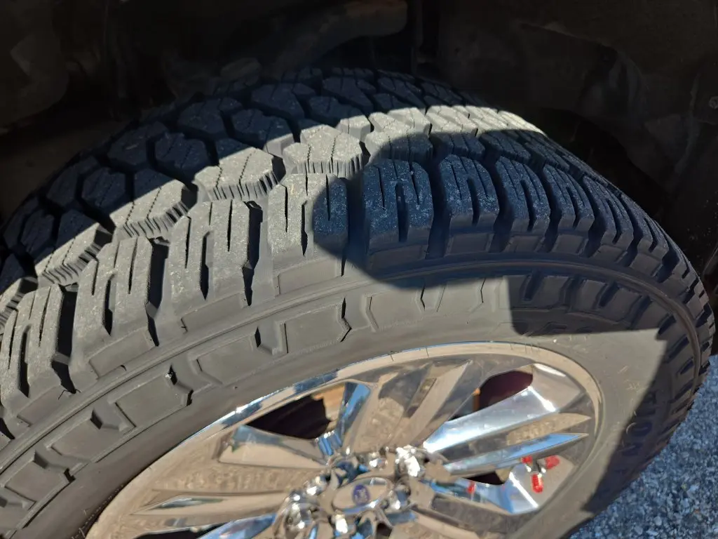 2020 Ford F-150 - $31,995