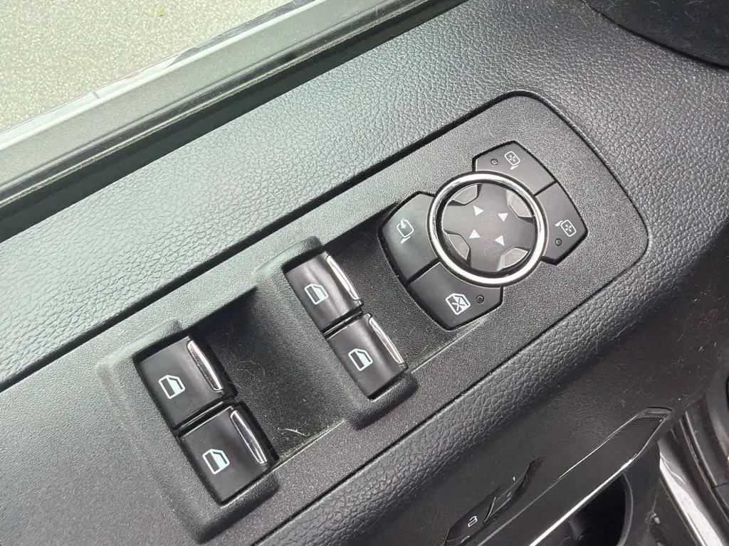 2019 Ford F-150 - $28,700