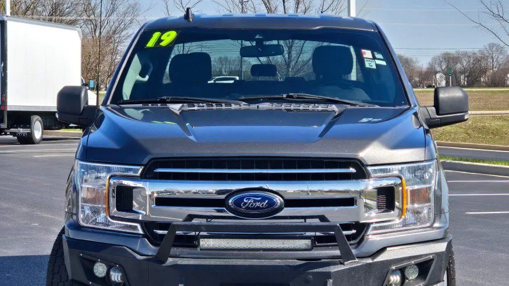 2019 Ford F-150 Platinum