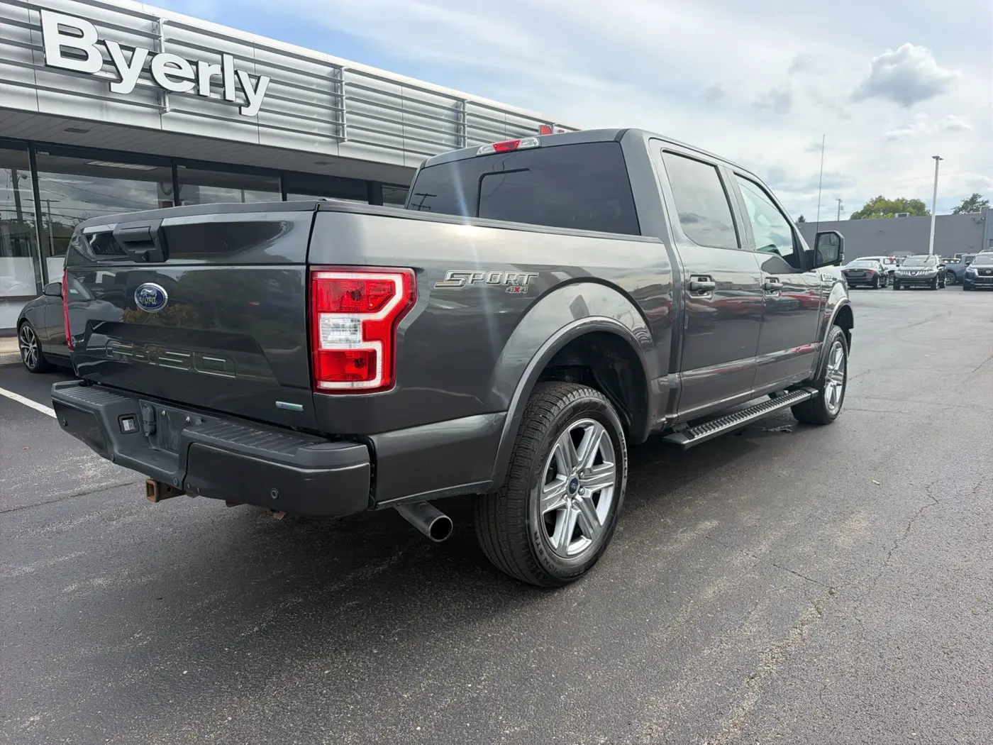 2019 Ford F-150 - $19,995