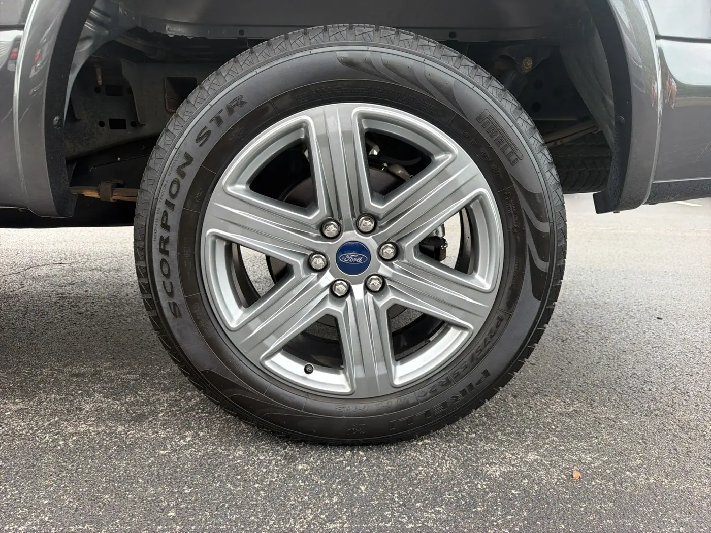 2019 Ford F-150 - $19,995