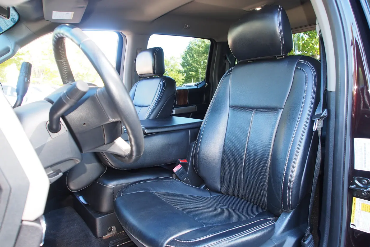 2020 Ford F-150 - $27,860