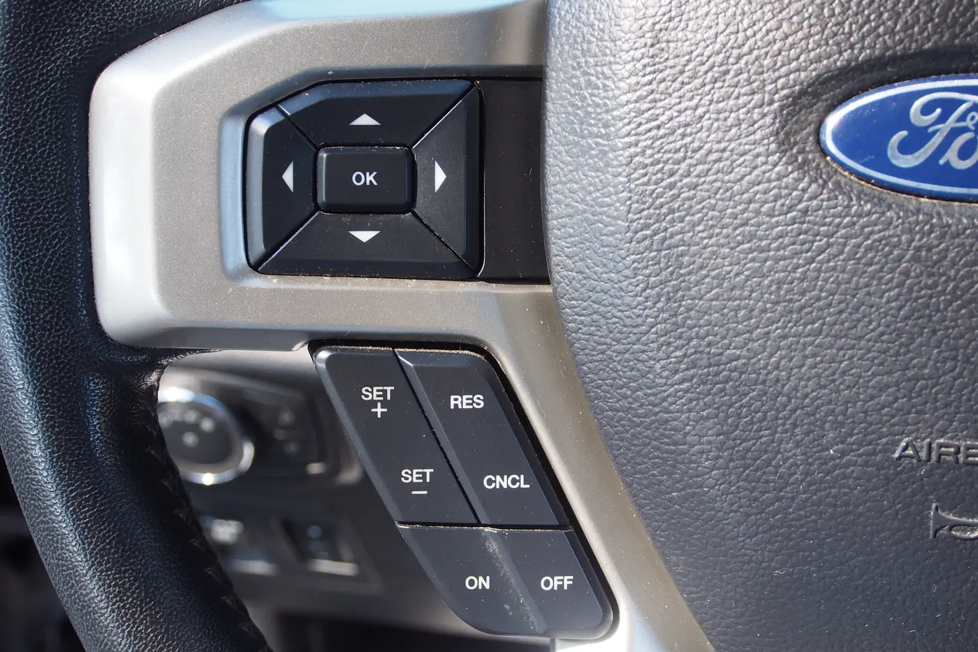 2020 Ford F-150 - $27,860