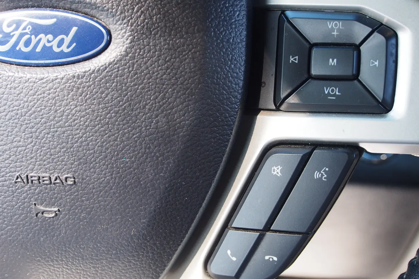 2020 Ford F-150 - $27,860