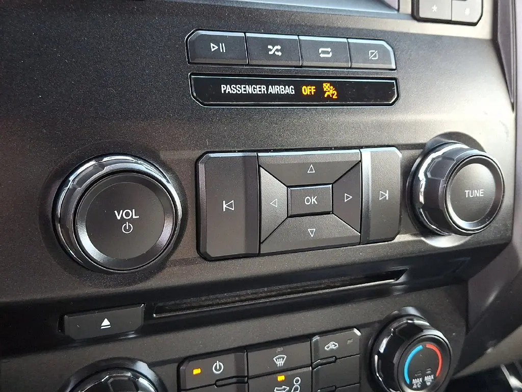 2018 Ford F-150 - $27,200
