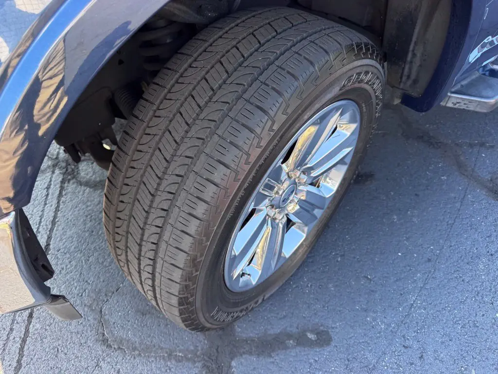 2019 Ford F-150 - $31,780