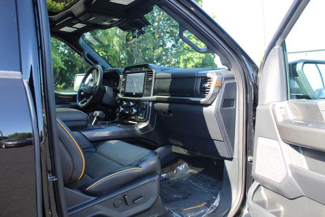 2023 Ford F-150 - $36,585