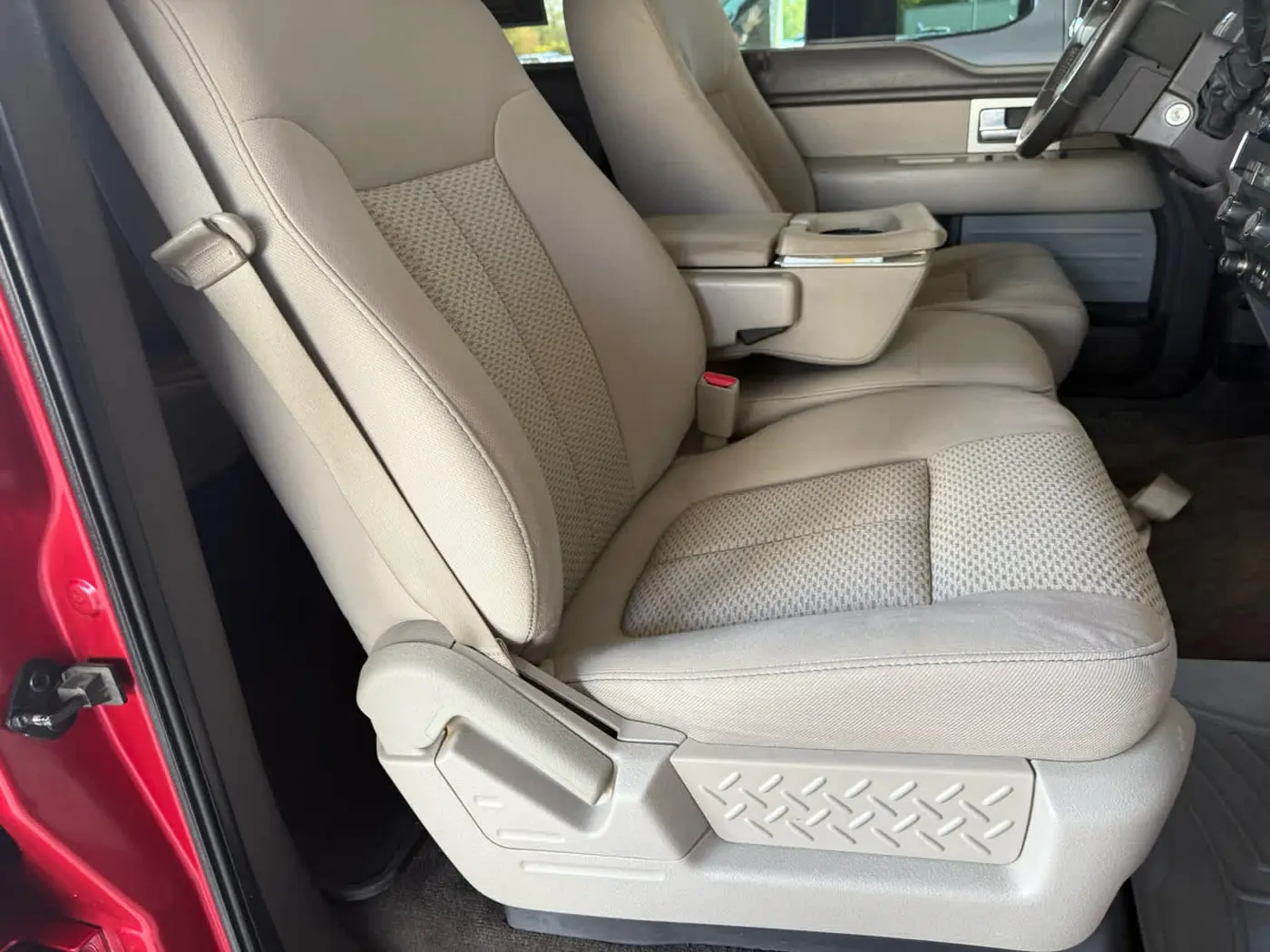 2010 Ford F-150 - $9,900
