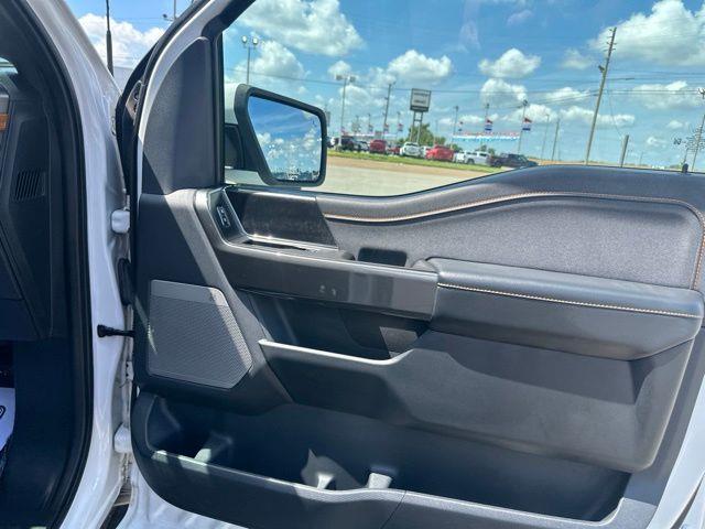 2022 Ford F-150 - $36,900