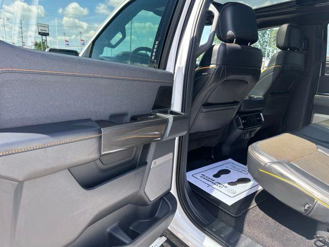 2022 Ford F-150 - $36,900