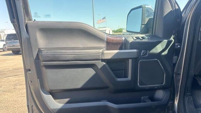 2016 Ford F-150 Platinum