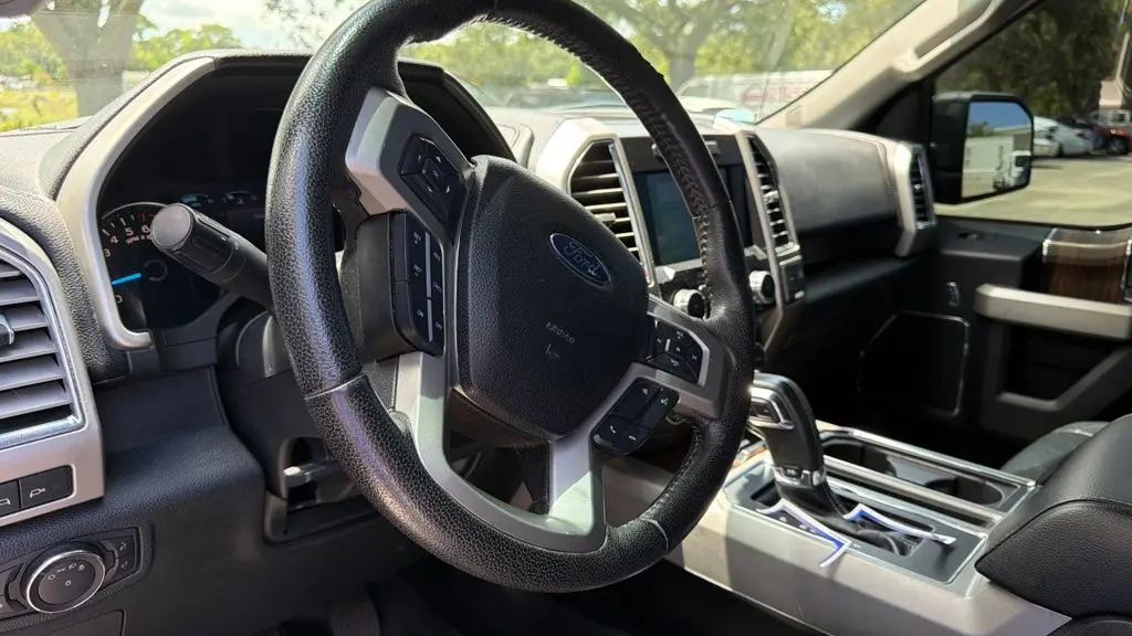2015 Ford F-150 Platinum