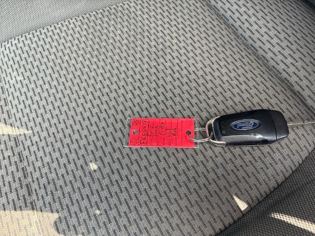 2015 Ford F-150 - $13,995