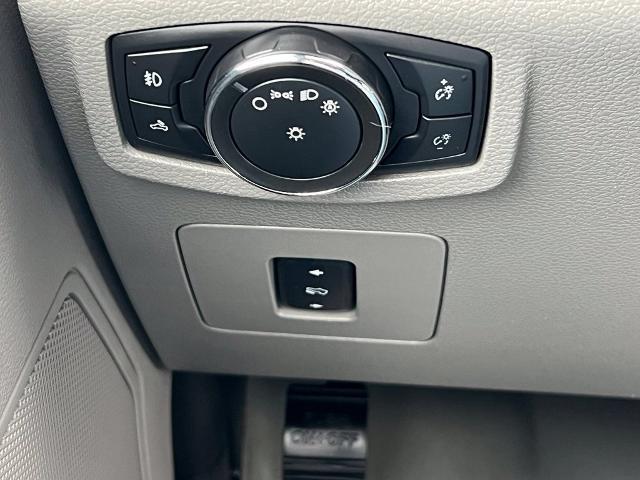 2017 Ford F-150 - $16,900