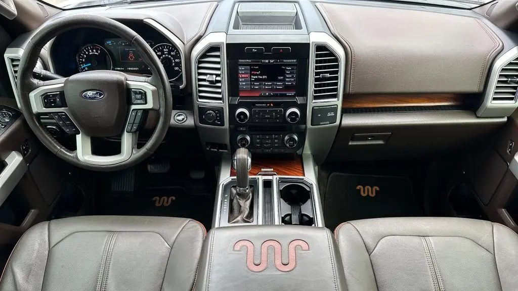 2015 Ford F-150 Platinum