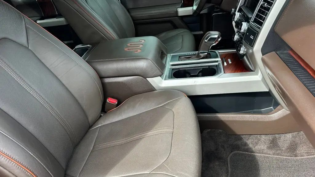 2015 Ford F-150 Platinum
