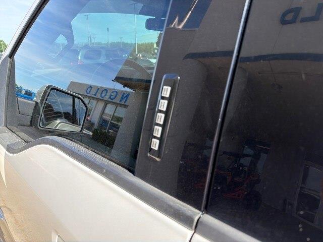 2015 Ford F-150 - $13,882
