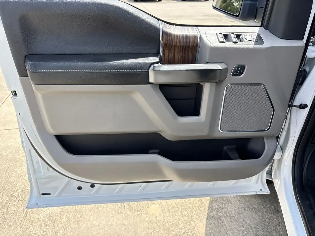 2018 Ford F-150 - $25,300