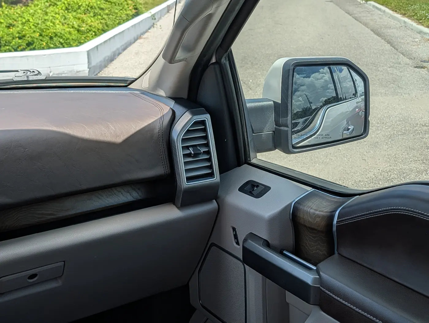 2019 Ford F-150 - $37,199