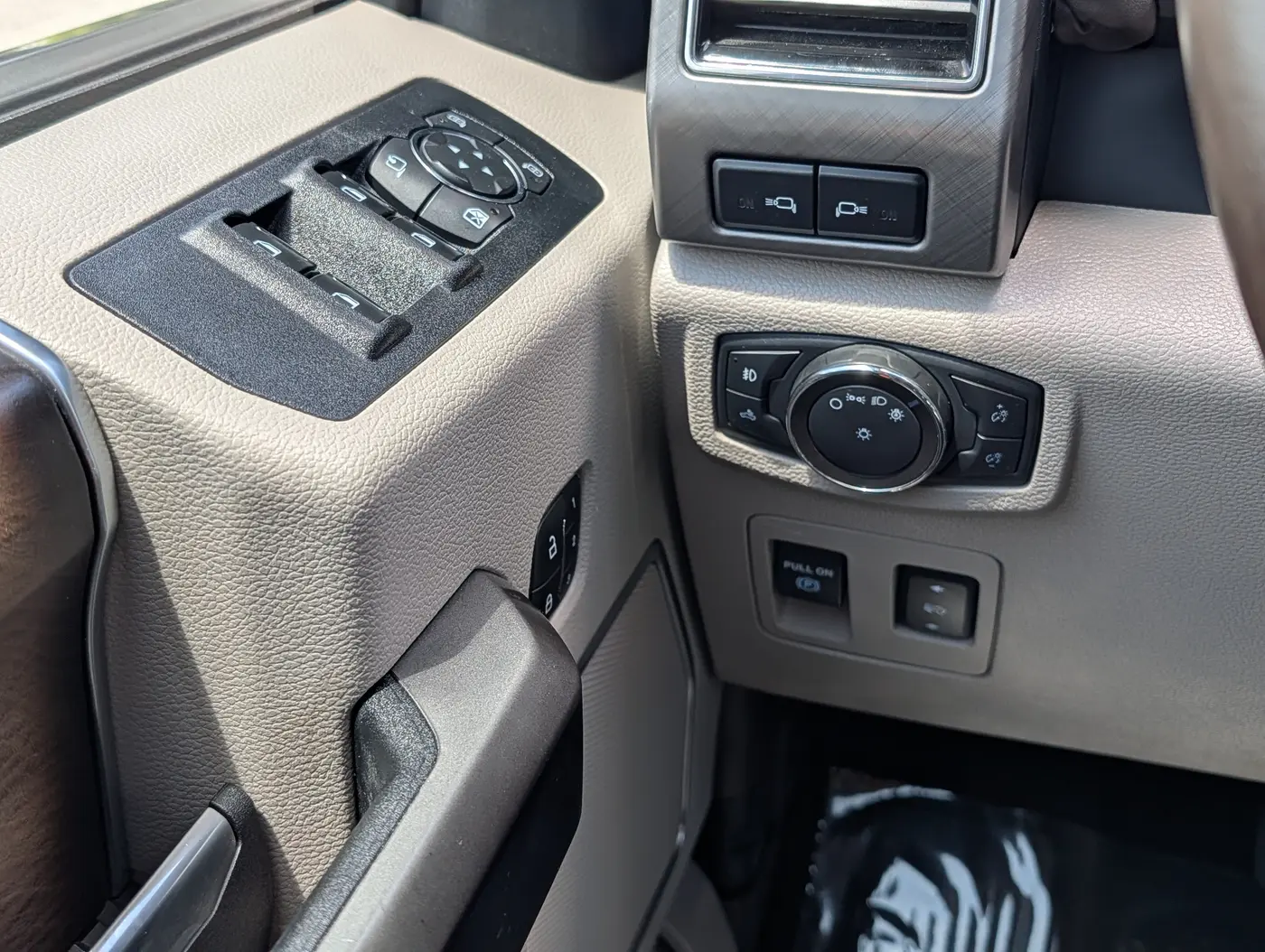 2019 Ford F-150 - $37,199