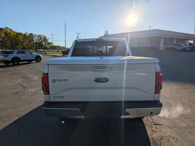 2015 Ford F-150 - $19,995