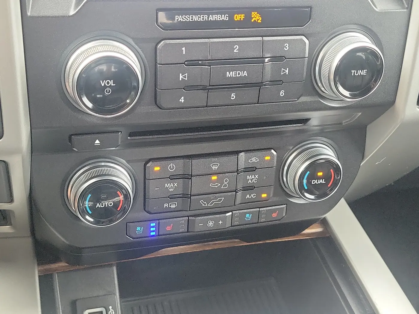 2018 Ford F-150 - $26,990
