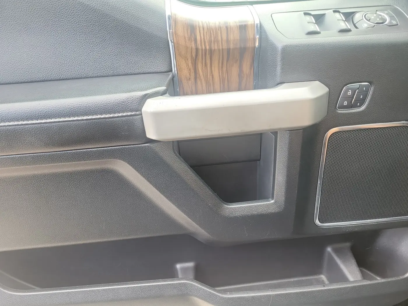 2018 Ford F-150 - $26,990