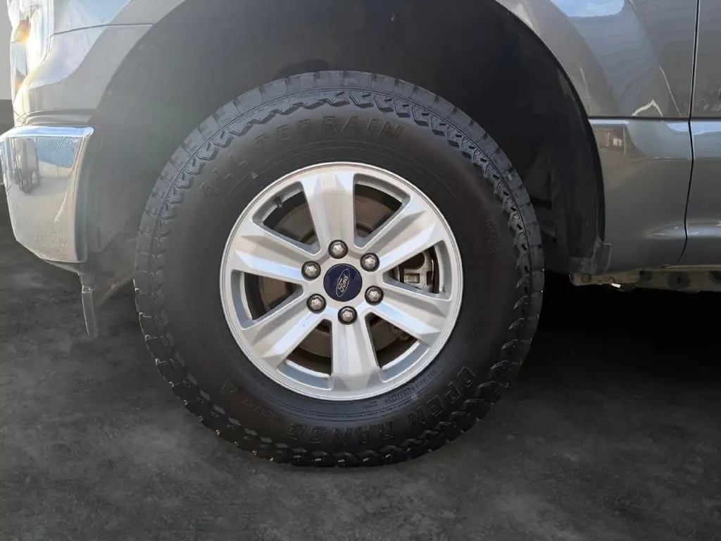 2017 Ford F-150 - $24,773