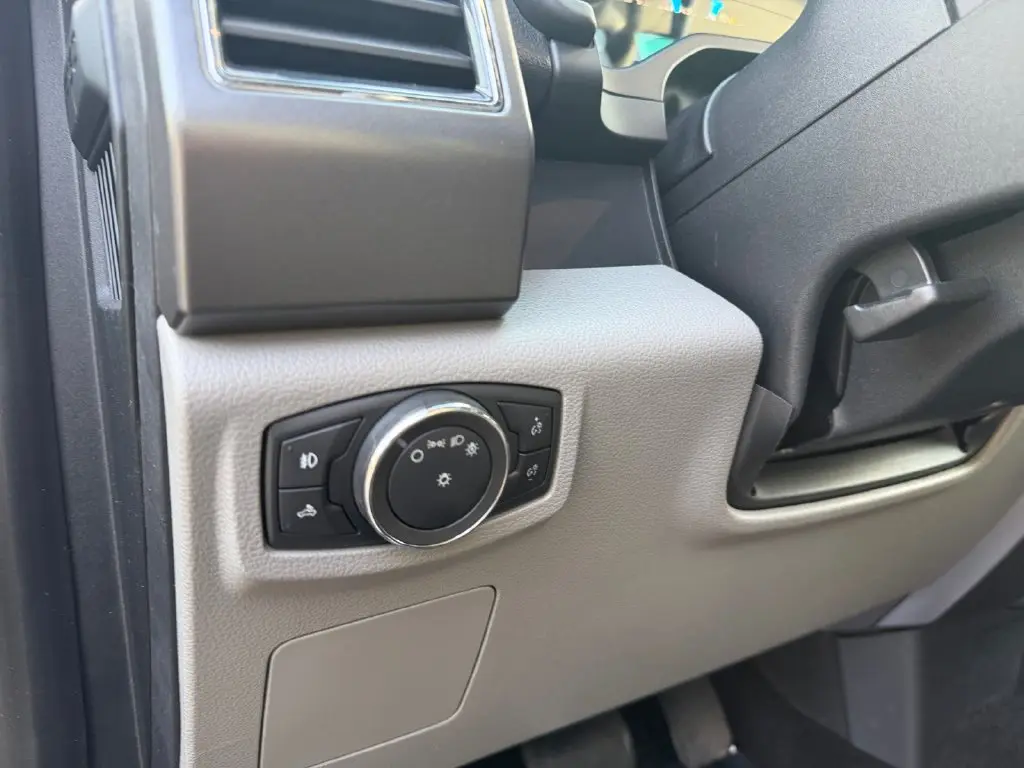 2017 Ford F-150 - $24,773