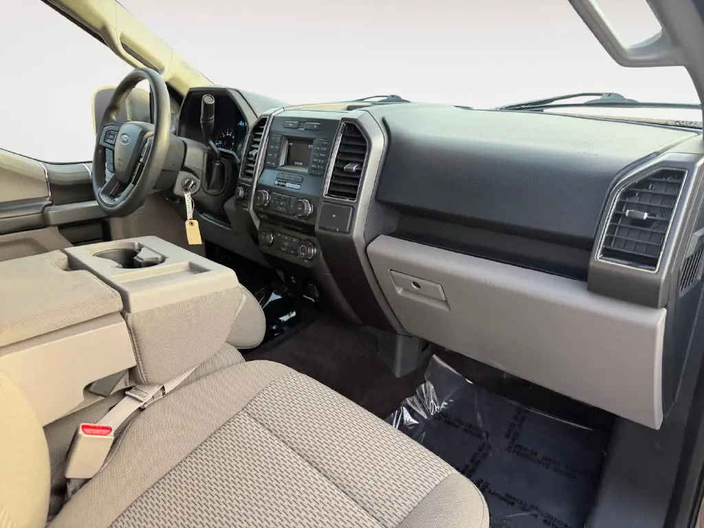 2017 Ford F-150 - $24,773